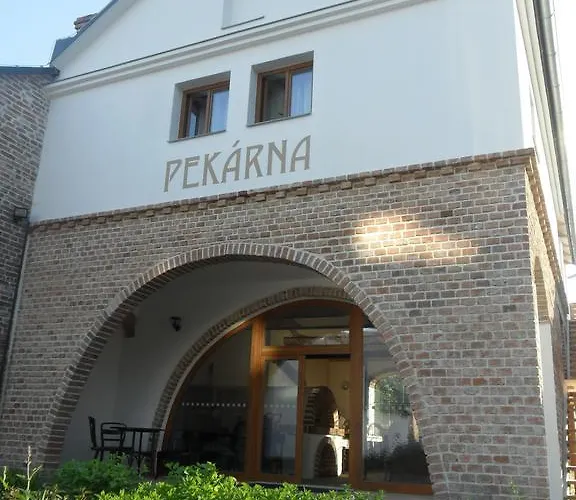 Majorka 3*